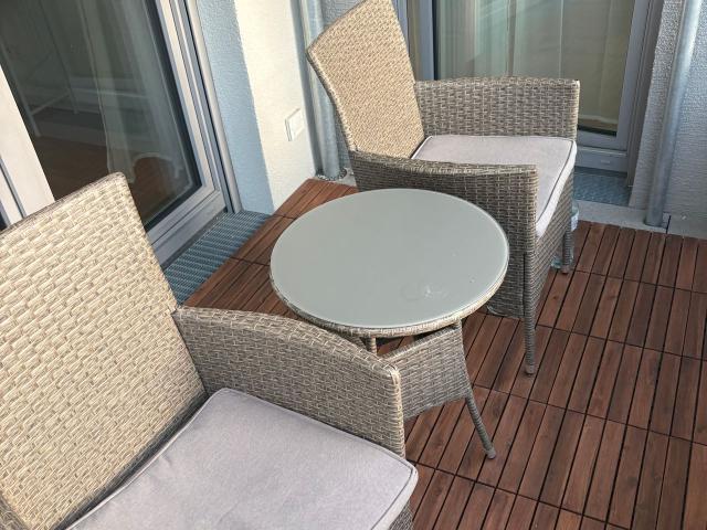 Modern Furnished 2 Room Apartment with Balcony in Frankfurt Gallus, Frankfurt Amsterdam Apartments for Rent