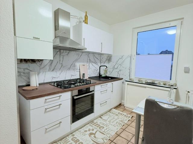 Modern Furnished 2 Room Apartment with Roof Terrace & Garage – in the Heart of Krefeld, Krefeld Amsterdam Apartments for Rent