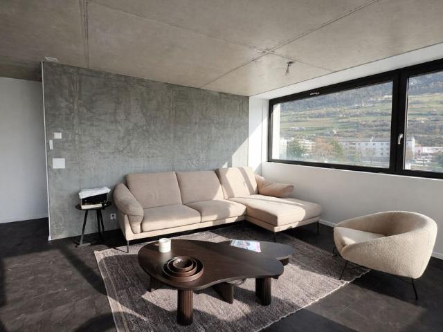 Modern furnished 3.5 room apartment on the 2nd floor