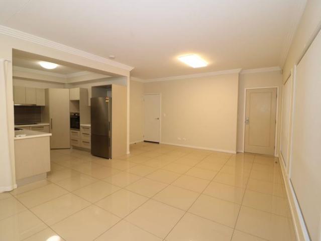 Modern Furnished 3 Bedroom Townhouse in Prime Runcorn Location