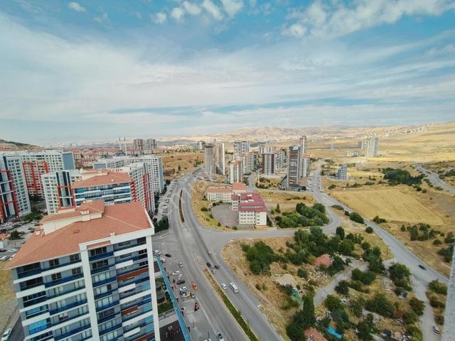 Modern Kulede 4+1 210m2 Lüx Yapılı 23.kat Havuzlu Kök Tapu