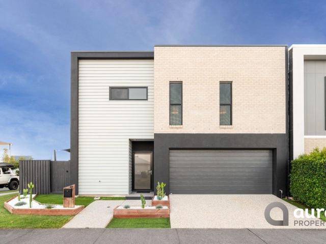 MODERN HOME WITH NO BODY CORPORATE
