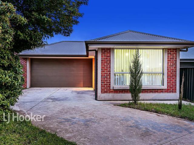 Modern home conveniently located!