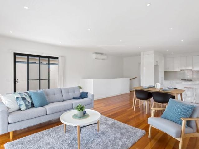 Modern home, Exceptional Location!