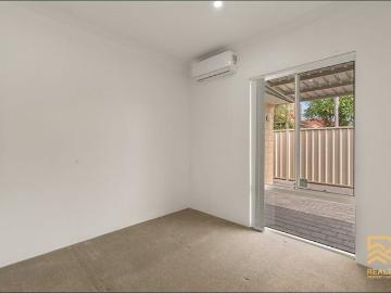 MODERN HOME FOR RENT!