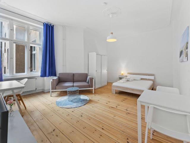Modern home in Friedrichshain Berlin, Berlin Amsterdam Apartments for Rent