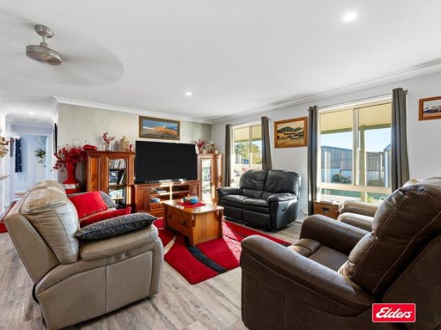 Modern Home in Great Location