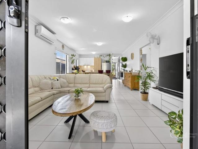 Modern Home in Huntlee Estate