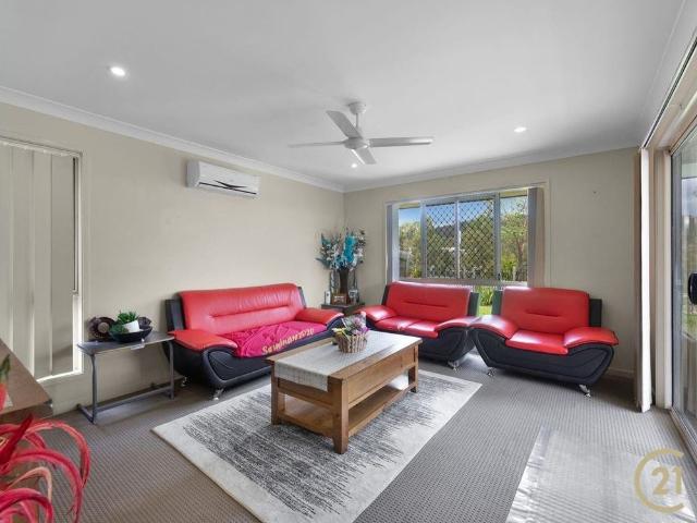 Modern Home in Ideal Location