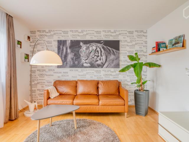 Modern high class apartment in the cosy greens with a balcony for great views
