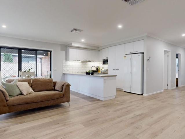 Modern & Immaculate Three Bedroom Home Kialla