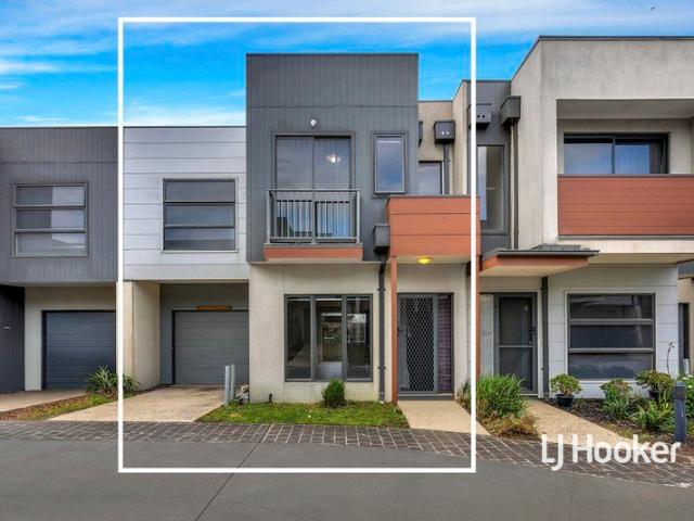 Modern, Immaculate and Exceptionally Convenient