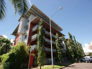 Modern Inner City Apartment with Lifestyle Convenience