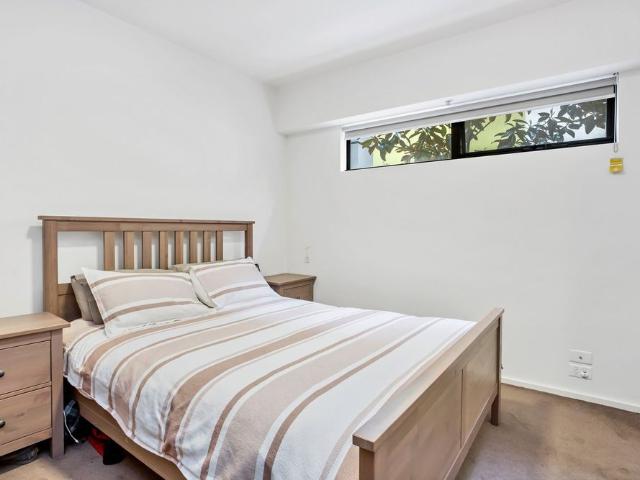 Modern Inner City Living – 1 Bedroom + Study in Prime Location