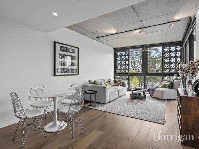 Modern Inner City Living in the Heart of West End