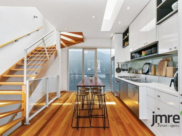 Modern Inner City Living with Rooftop Entertaining