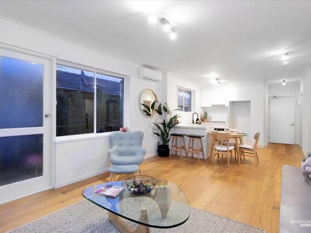 Modern Inner Bayside Living