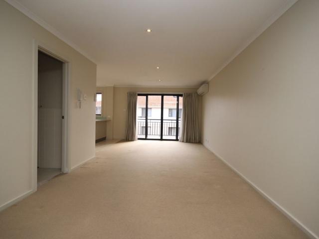 MODERN INNER NORTH LIVING