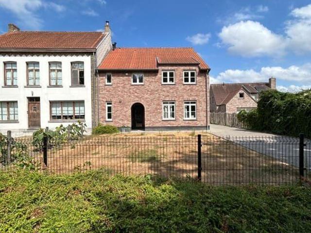 Modern instapklaar duplexappartement