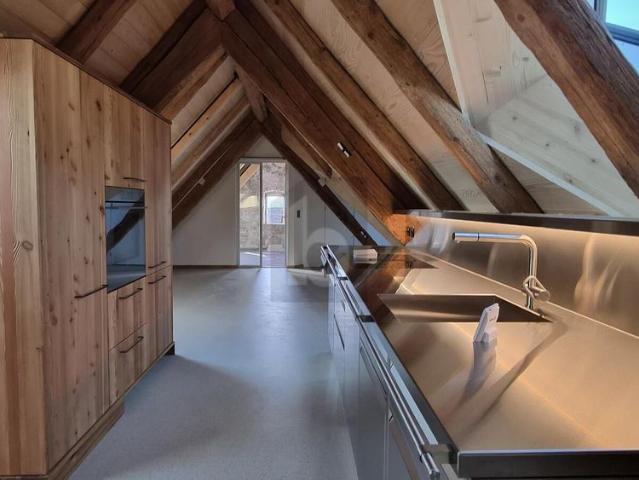 MODERN JEWEL WITH LOFT FEELING