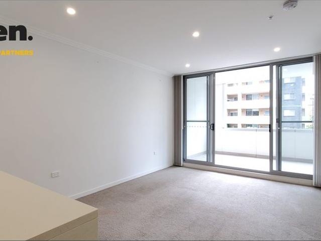 Modern One Apartment