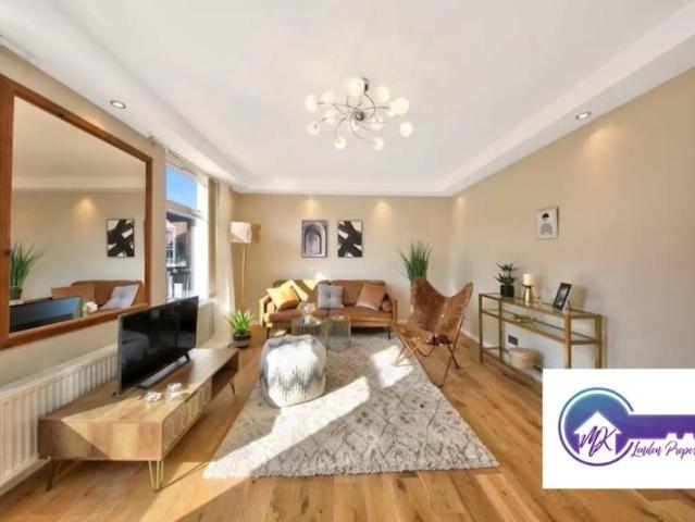 Modern One Bed Flat in Leyton