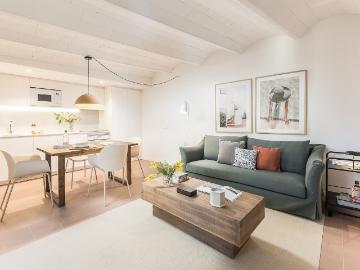 Modern one bedroom apartment in Oasis