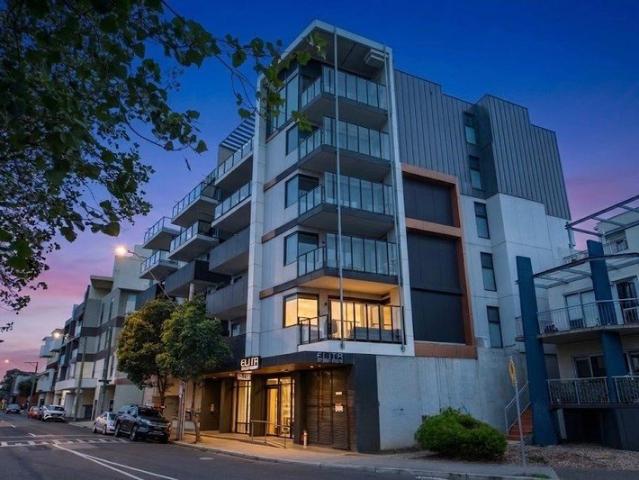 Modern One Bedroom Apartment in a Premier Moonee Ponds Location