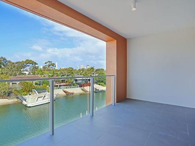 Modern One Bedroom Apartment in a Prime Location!