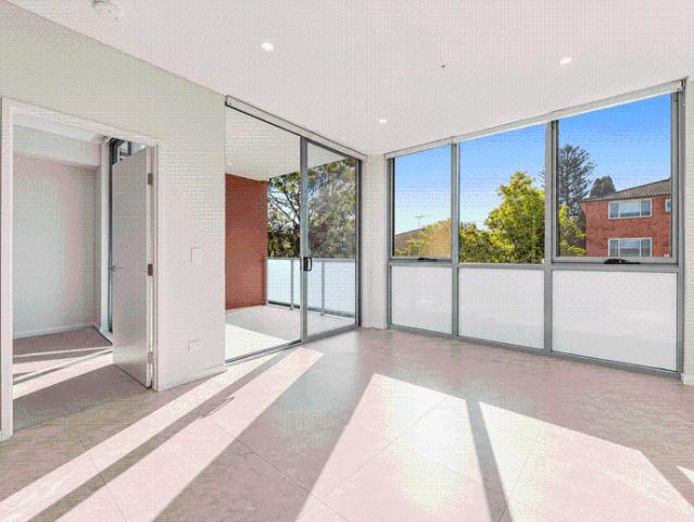 Modern One Bedroom Apartment in the Arcadia Complex