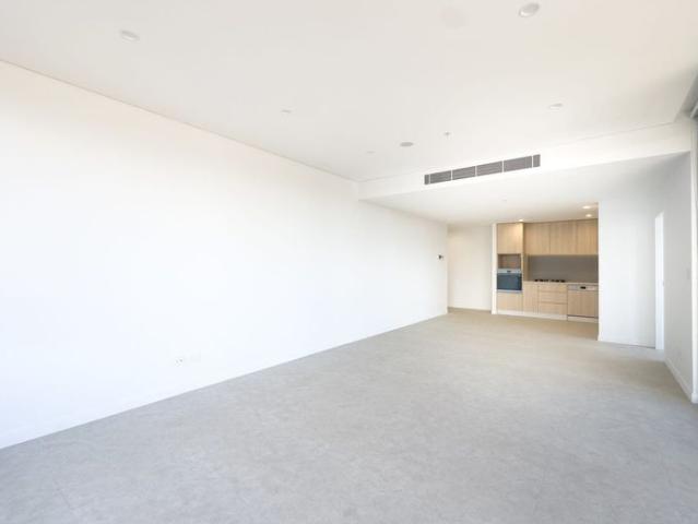 Modern One Bedroom Apartment in the Heart of Castle Hill