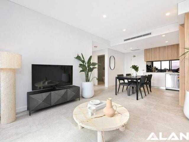 Modern One Bedroom Apartment in the Heart of Merrylands!