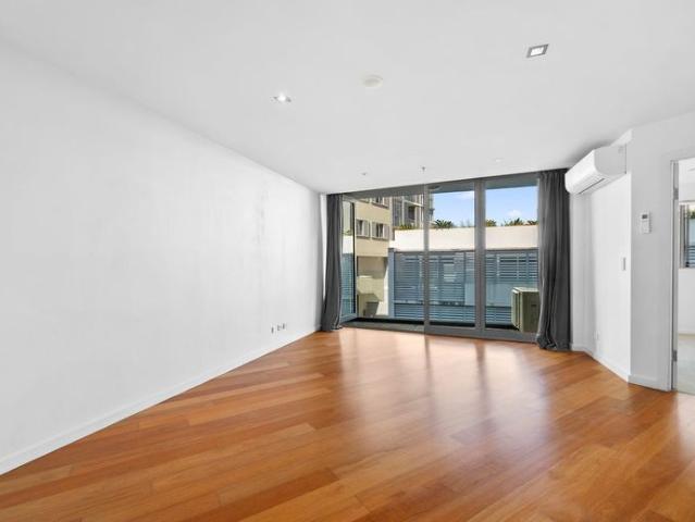 Modern One Bedroom Apartment in the Heart of St Leonards