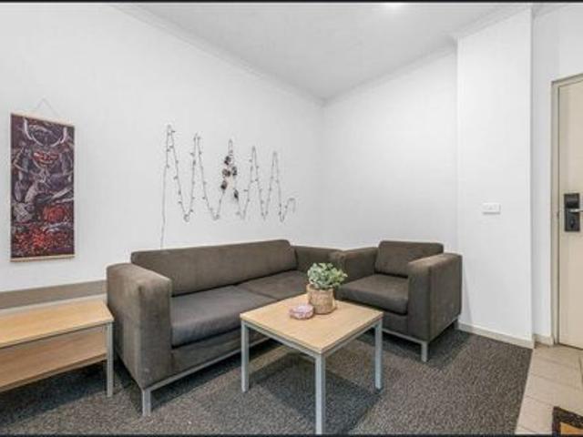 Modern One Bedroom Apartment with Balcony