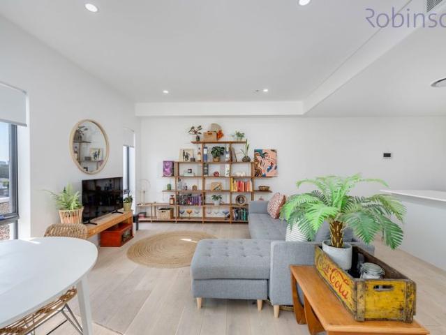 Modern one bedroom apartment with District Views at the 'Ivy' apartments