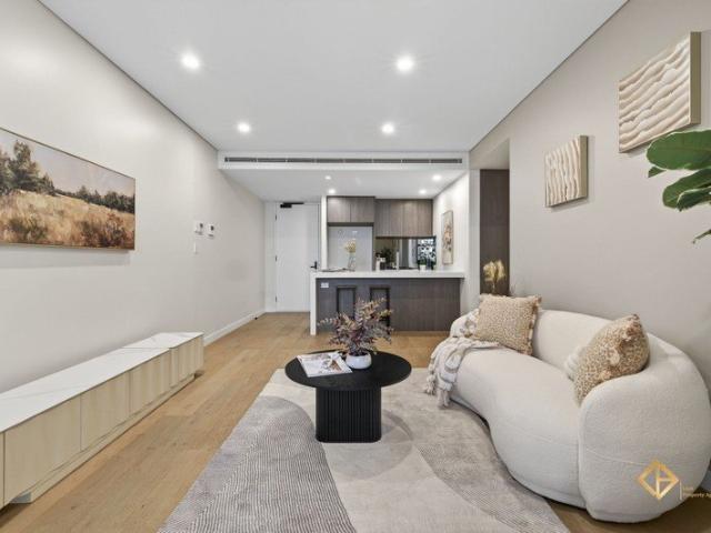 Modern One Bedroom Apartment with Oversized Multipurpose Room
