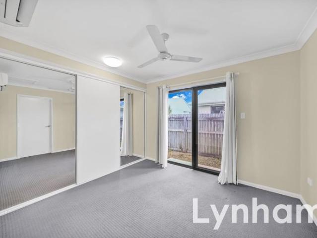Modern One Bedroom Apartment with Private Courtyard