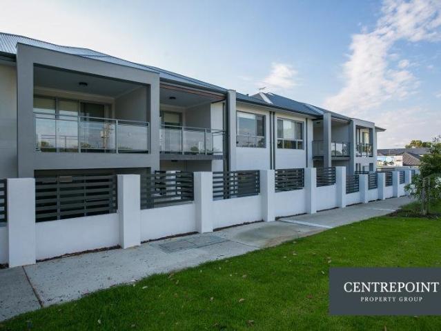 Modern One Bedroom Apartment with Private Courtyard & Secure Undercover Parking
