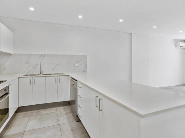 Modern One Bedroom Apartment