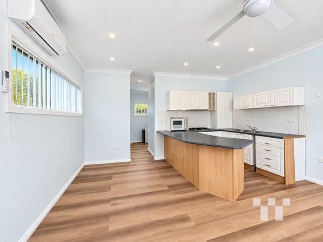 Modern One Bedroom Granny Flat in Convenient Hamilton North Location