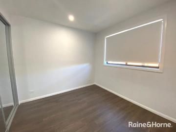 MODERN ONE BEDROOM GRANNY FLAT IN LEPPINGTON FOR LEASE!