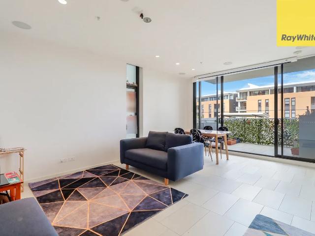 MODERN ONE BEDROOM PLUS STUDY APARTMENT RIVERBANK LIVING