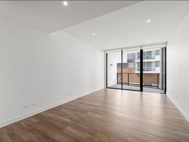 Modern one bedroom residence