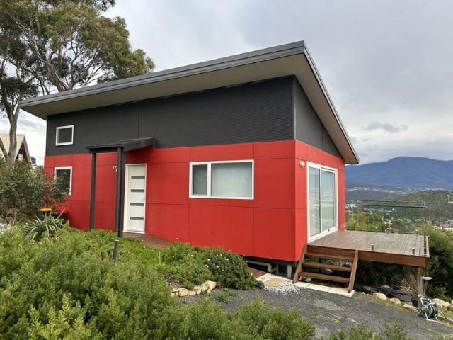 Modern one bedroom with mountain and river views
