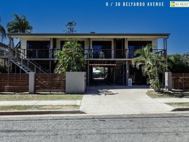 MODERN ONE BEDROOM UNIT WITH ALFRESCO COURTYARD! CENTRALLY LOCATED!