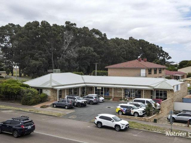 Modern office space in the heart of Esperance