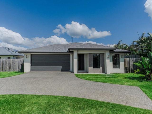 Modern Open Plan Living With A Fully Fenced Yard