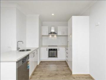 Modern Low Maintenance Apartment