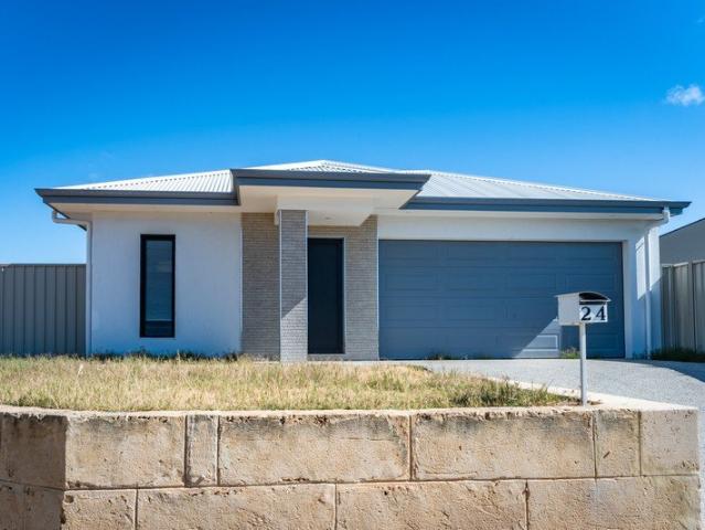Modern & Low Maintenance Family Living in Wandina