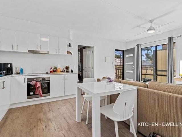 Modern & Low Maintenance Granny Flat Private Rear Position